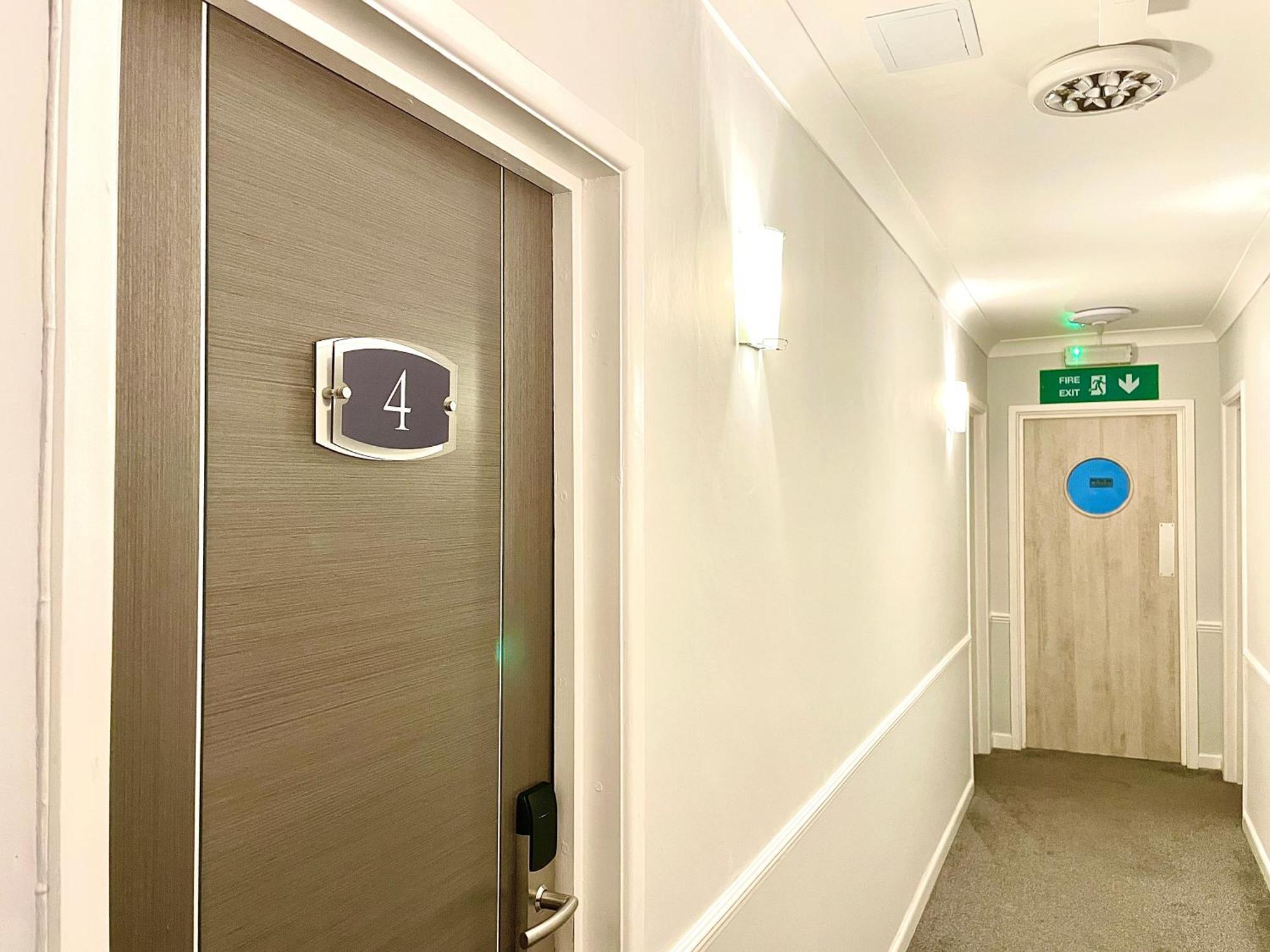 בורנמות' Durley Grange Hotel מראה חיצוני תמונה